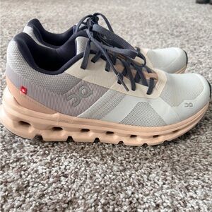 Gently used On Running Athletic Shoes